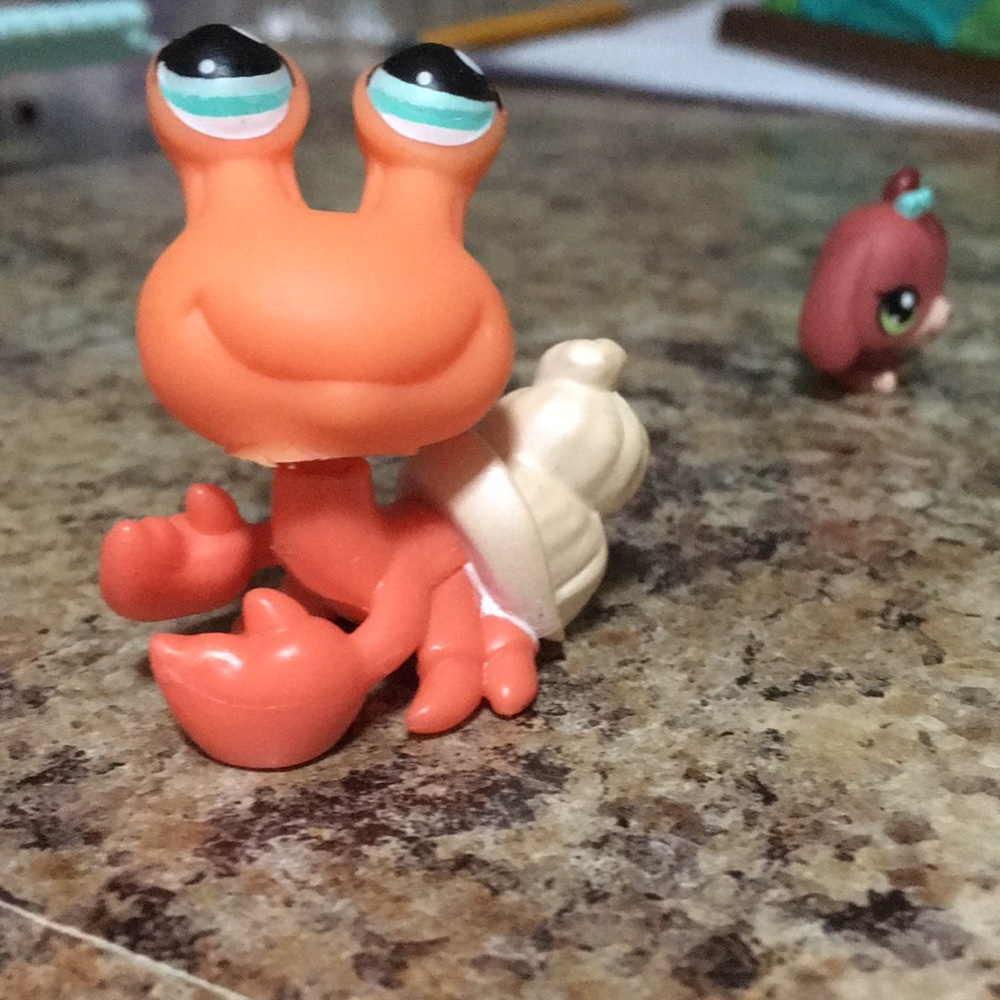 Littlest pet shop